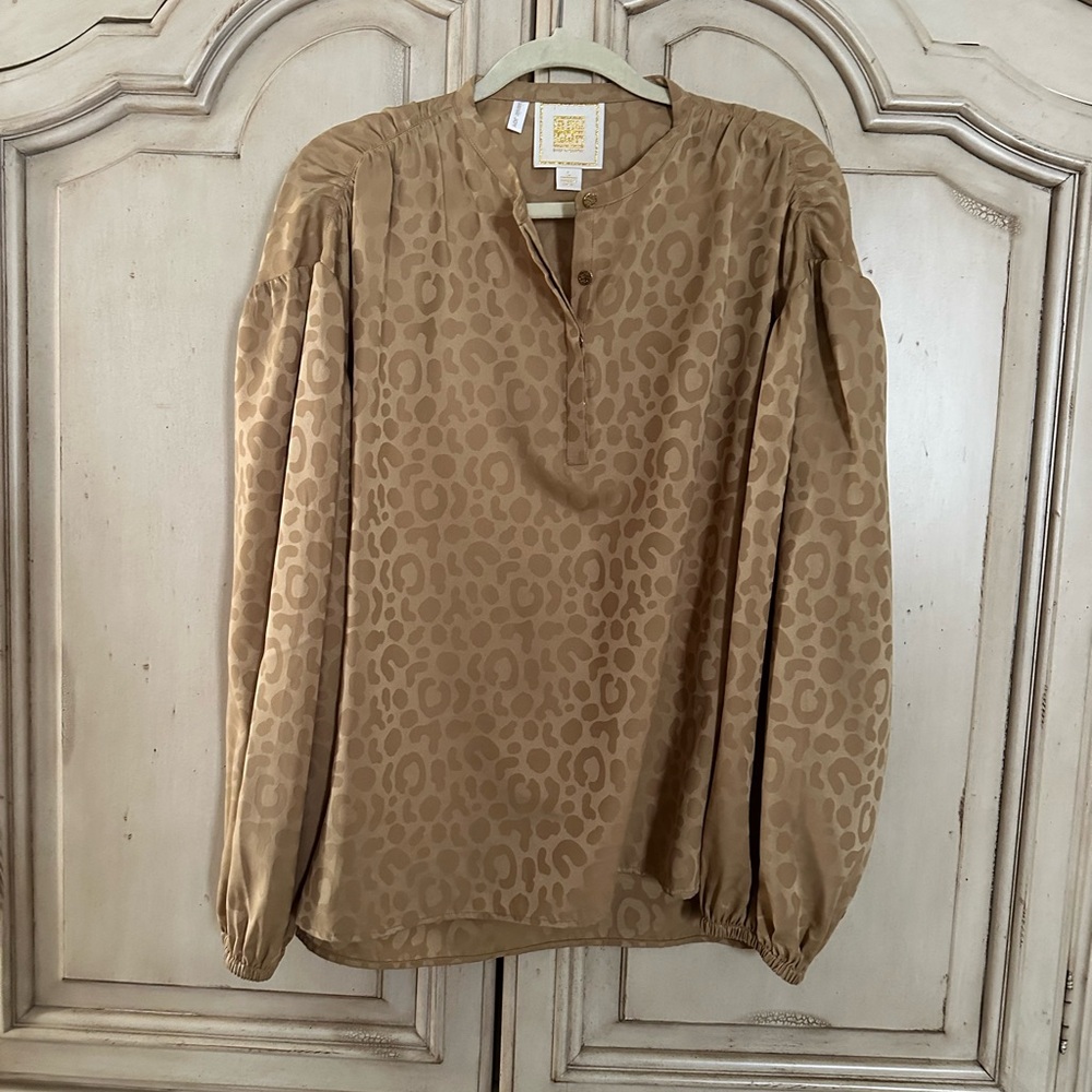 Elegant Tan Leopard Print Blouse